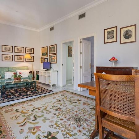 Holiday Apartment, 2 Pax, Historical Center Seville Luaran gambar